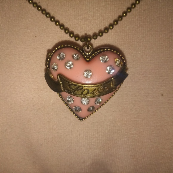 Betsey Johnson Jewelry - Betsey Johnson Dollhouse Pink Heart Locket
